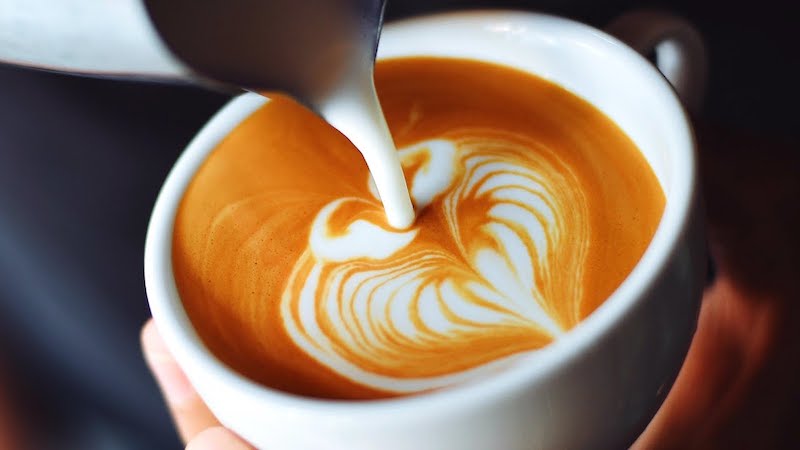 Coffee art cafés in Woodland Hills
