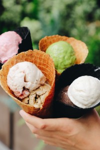 photo of ice cream cones to show ice cream shops near woodland hills