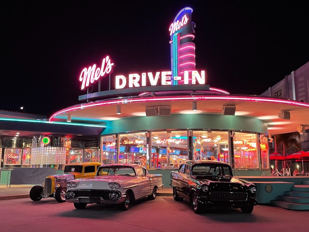 best diners near woodland hills - mels drive in