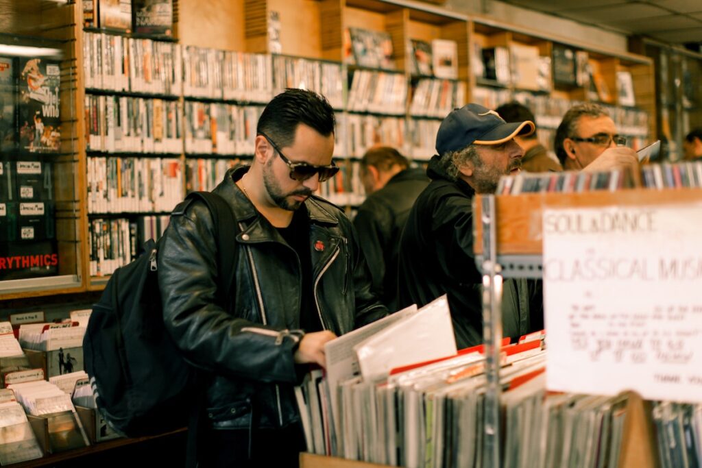 record stores in woodland hills - browsing